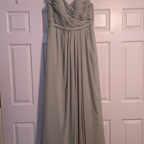 Azazie Audrianna in Dusty Sage - Picture 4 of 4